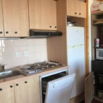 T3 Lamadalet à Super-Besse, cuisine aménagée avec lave-vaisselle